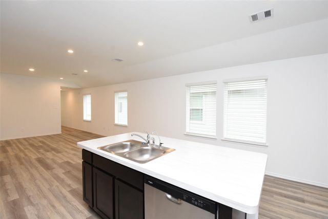 12218 Deep Stream Ln, Houston, TX 77067