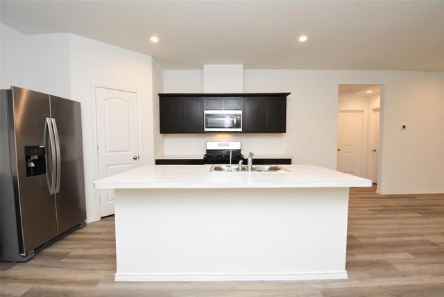 12218 Deep Stream Ln, Houston, TX 77067