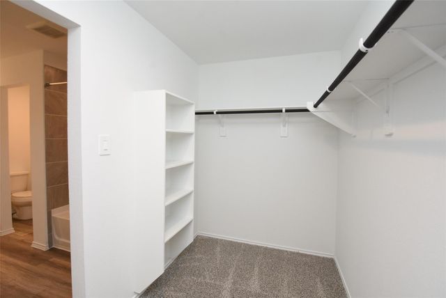 12218 Deep Stream Ln, Houston, TX 77067