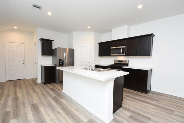 12218 Deep Stream Ln, Houston, TX 77067