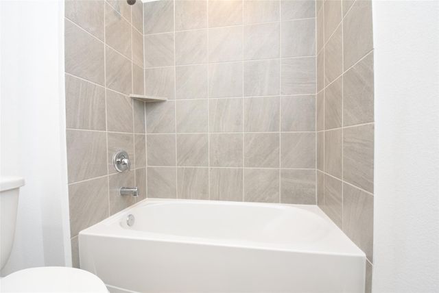 12218 Deep Stream Ln, Houston, TX 77067