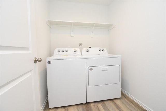 12218 Deep Stream Ln, Houston, TX 77067