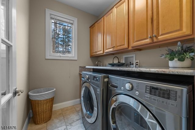 159 Sand Spring Rd, Harding Twp., NJ 07960