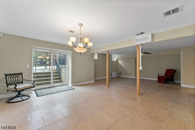 159 Sand Spring Rd, Harding Twp., NJ 07960