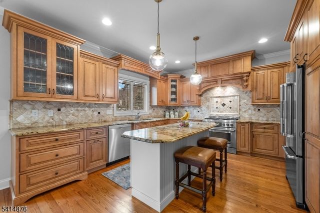 159 Sand Spring Rd, Harding Twp., NJ 07960