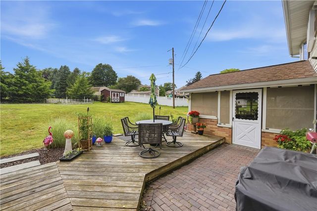 32 Robert Drive, Allentown City, PA 18104