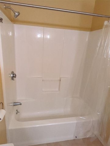 2 School Street 217, Lincoln, RI 02865