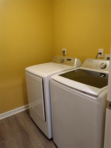 2 School Street 217, Lincoln, RI 02865