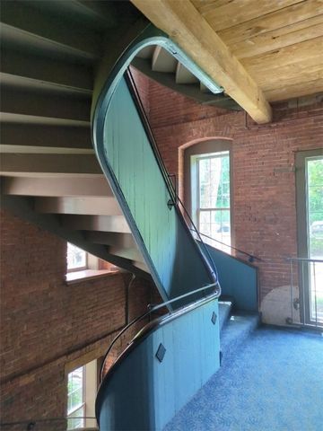 2 School Street 217, Lincoln, RI 02865