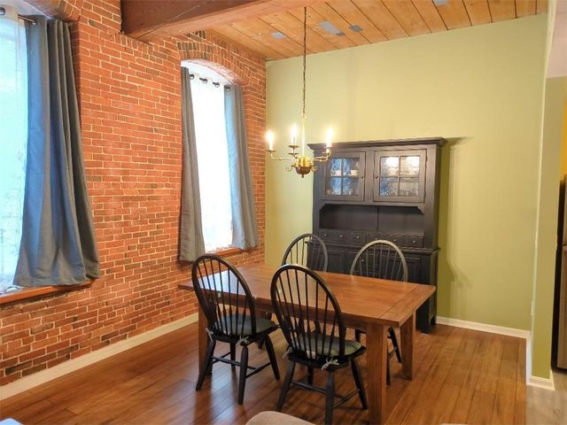 2 School Street 217, Lincoln, RI 02865