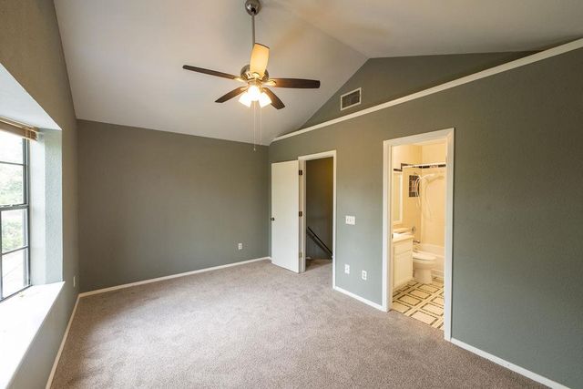 11901 Swearingen DR 15, Austin, TX 78758