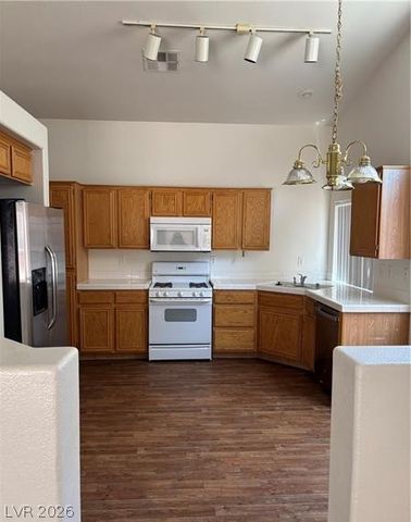 803 Seco Verde Avenue, Henderson, NV 89015