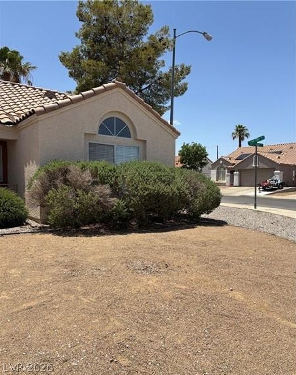 803 Seco Verde Avenue, Henderson, NV 89015