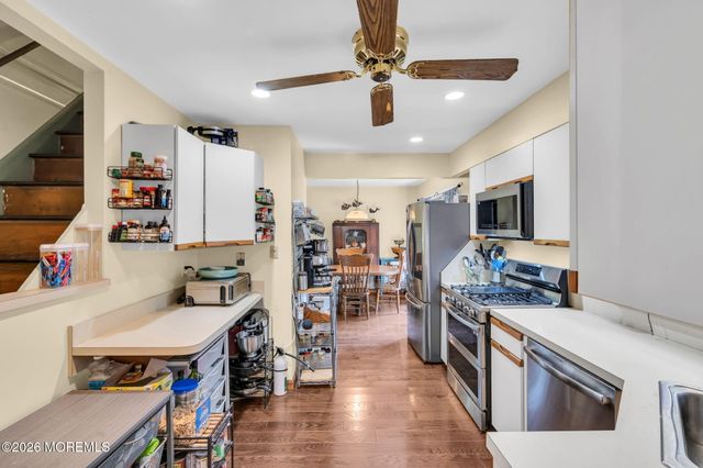 35 Marlboro Street, Morganville, NJ 07751
