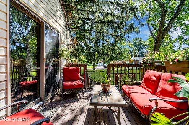 35 Marlboro Street, Morganville, NJ 07751