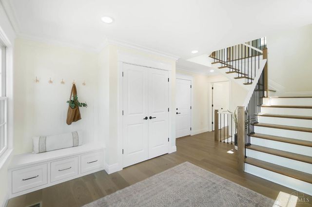 2800 Erie Avenue, Cincinnati, OH 45208