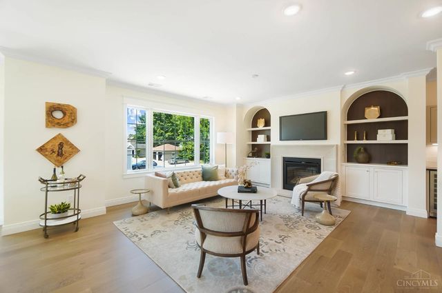 2800 Erie Avenue, Cincinnati, OH 45208