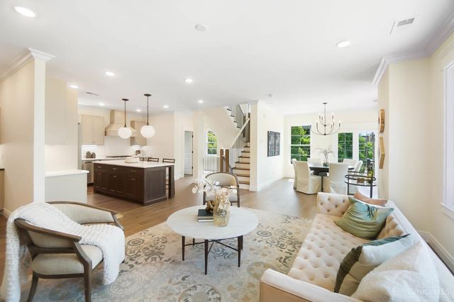 2800 Erie Avenue, Cincinnati, OH 45208