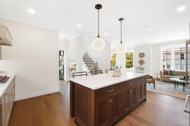 2800 Erie Avenue, Cincinnati, OH 45208