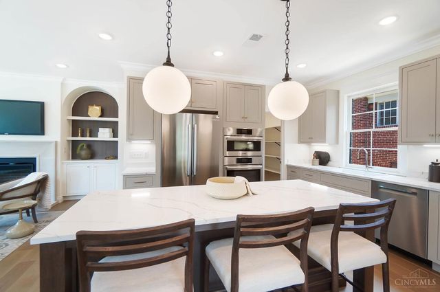 2800 Erie Avenue, Cincinnati, OH 45208