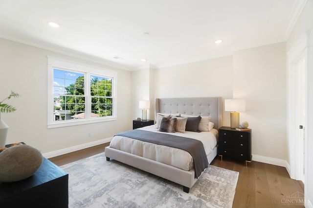 2800 Erie Avenue, Cincinnati, OH 45208