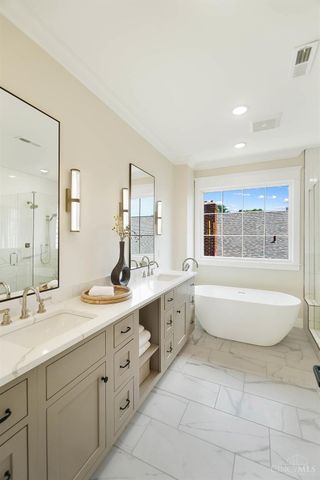 2800 Erie Avenue, Cincinnati, OH 45208