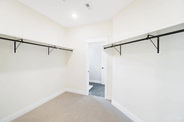 2800 Erie Avenue, Cincinnati, OH 45208