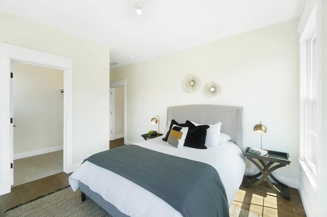 2800 Erie Avenue, Cincinnati, OH 45208