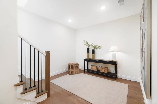 2800 Erie Avenue, Cincinnati, OH 45208