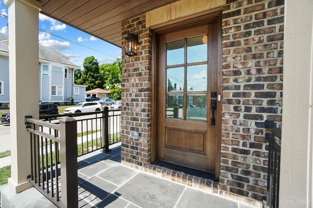 2800 Erie Avenue, Cincinnati, OH 45208