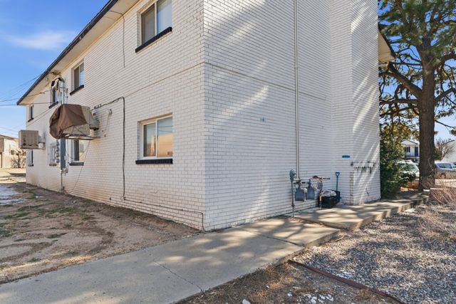 3931 Ortiz Court NE APT B, Albuquerque, NM 87110