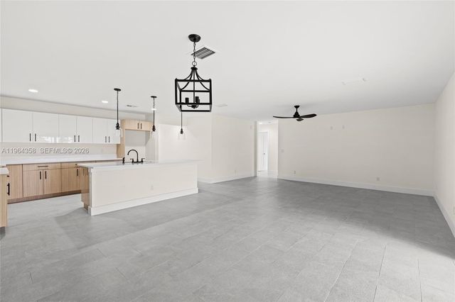 560 SW Carter Avenue, Port St. Lucie, Port St Lucie, FL 34983