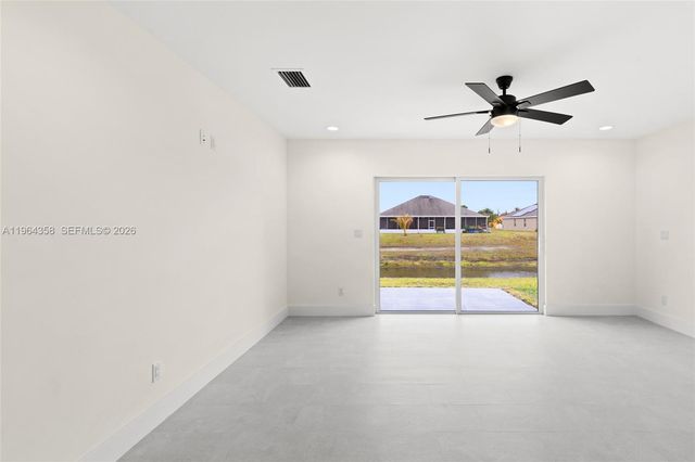 560 SW Carter Avenue, Port St. Lucie, Port St Lucie, FL 34983