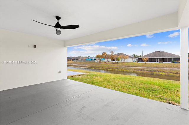 560 SW Carter Avenue, Port St. Lucie, Port St Lucie, FL 34983
