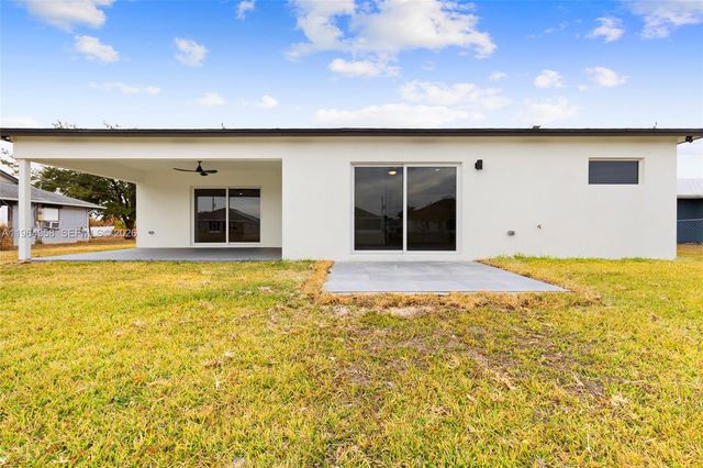 560 SW Carter Avenue, Port St. Lucie, Port St Lucie, FL 34983