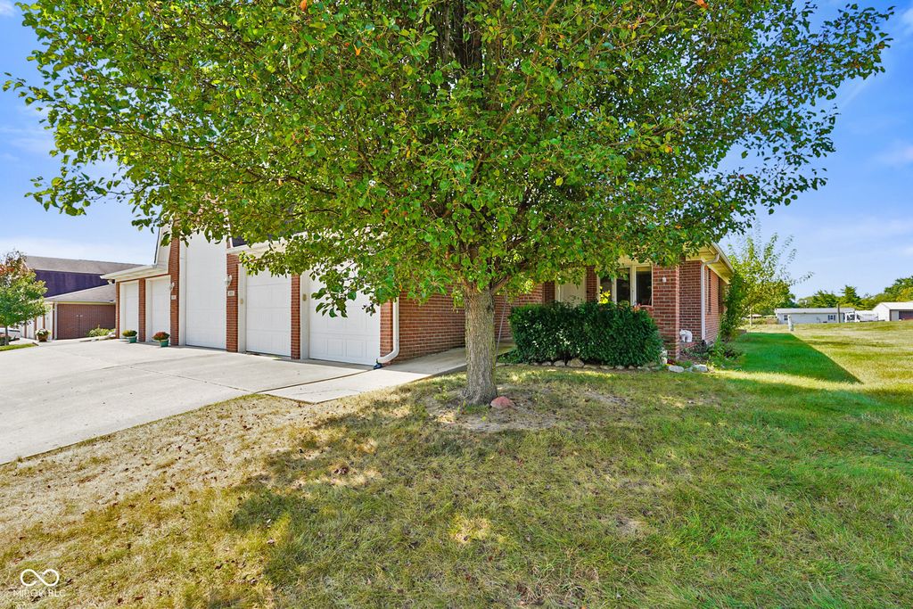 11830 Civic Circle, Mooresville, IN 46158