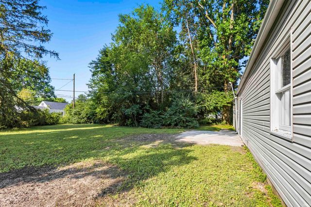 2624 Garden Park Drive, Fort Wayne, IN 46825