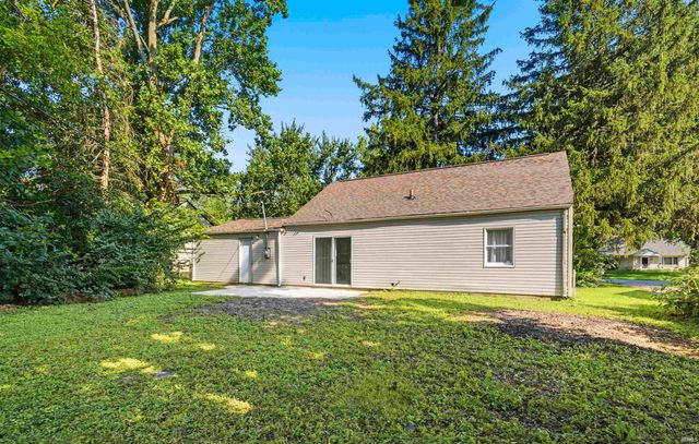 2624 Garden Park Drive, Fort Wayne, IN 46825