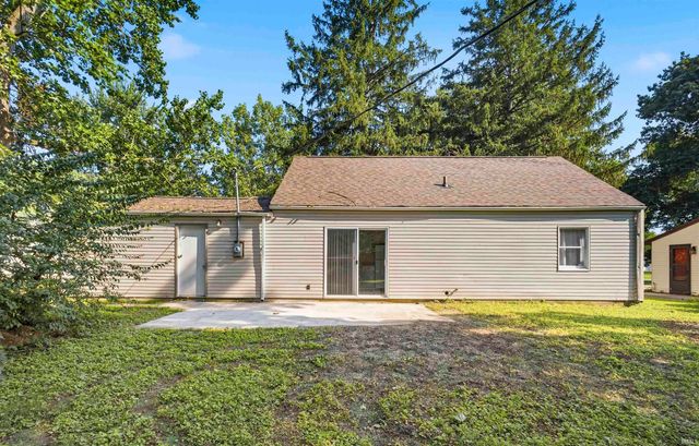 2624 Garden Park Drive, Fort Wayne, IN 46825