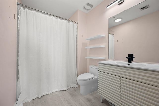 300 S AUSTRALIAN Avenue 1103, West Palm Beach, FL 33401