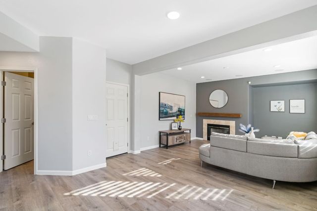 300 Crestridge Court, San Jose, CA 95138