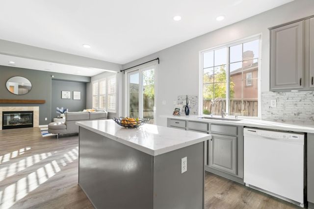 300 Crestridge Court, San Jose, CA 95138