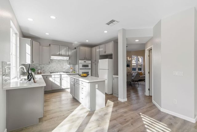 300 Crestridge Court, San Jose, CA 95138