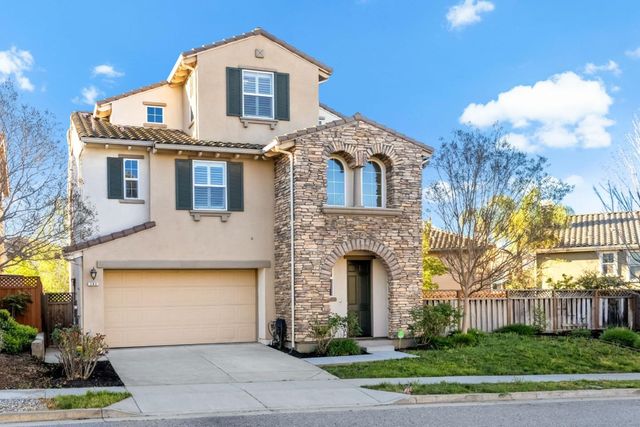 300 Crestridge Court, San Jose, CA 95138