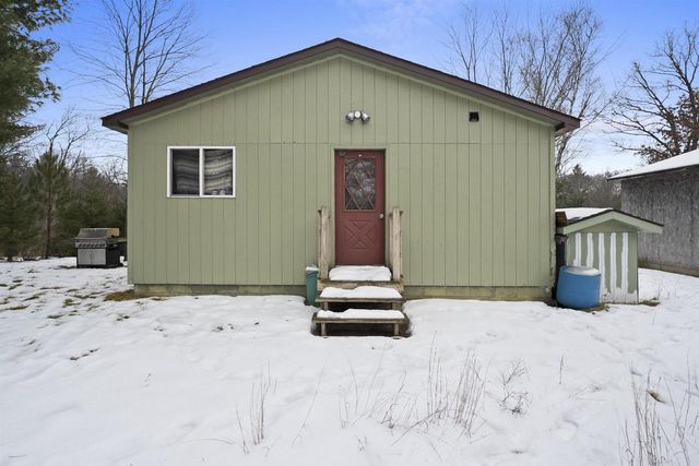 N12802 PIKE RIVER ROAD, Wausaukee, WI 54177