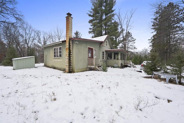 N12802 PIKE RIVER ROAD, Wausaukee, WI 54177