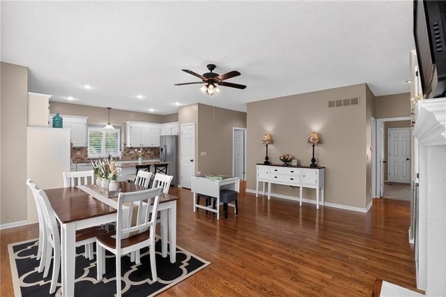 14602 S Hagan Street, Olathe, KS 66062