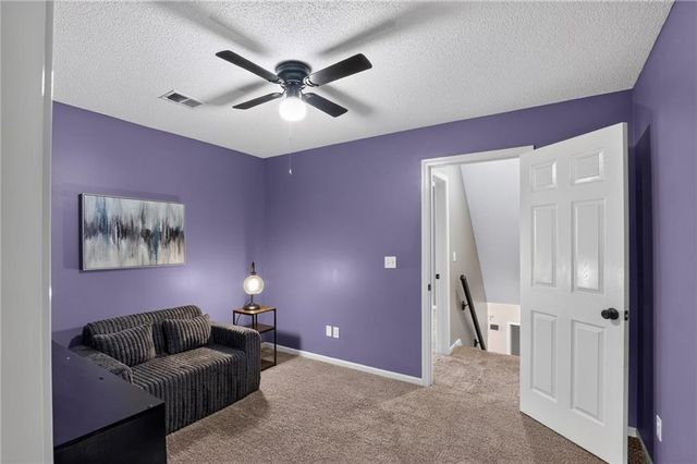 14602 S Hagan Street, Olathe, KS 66062