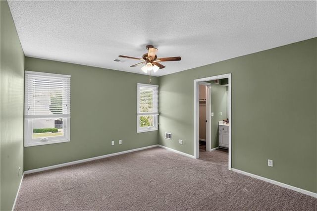 14602 S Hagan Street, Olathe, KS 66062