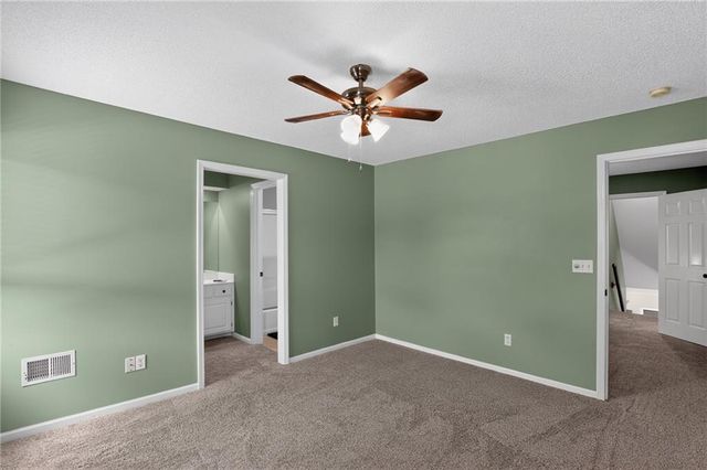 14602 S Hagan Street, Olathe, KS 66062